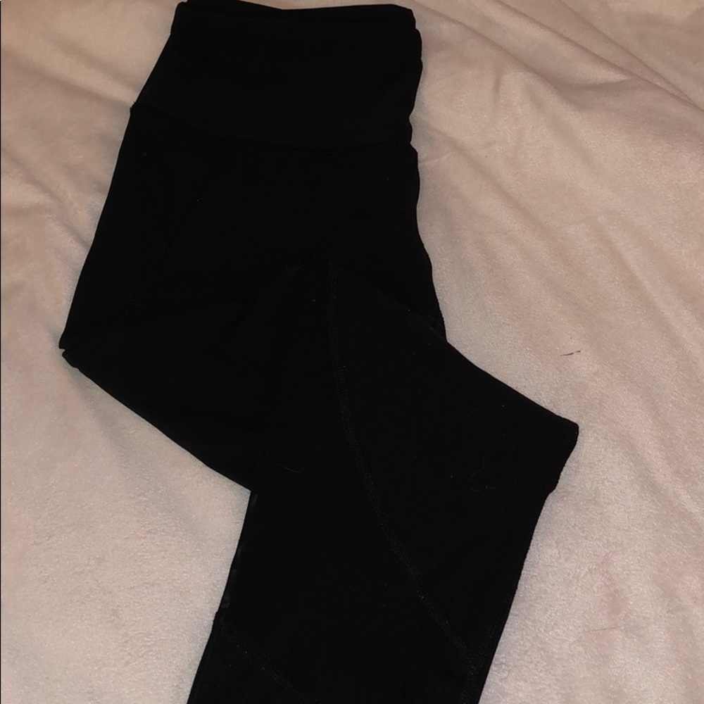 2 Capris Leggings